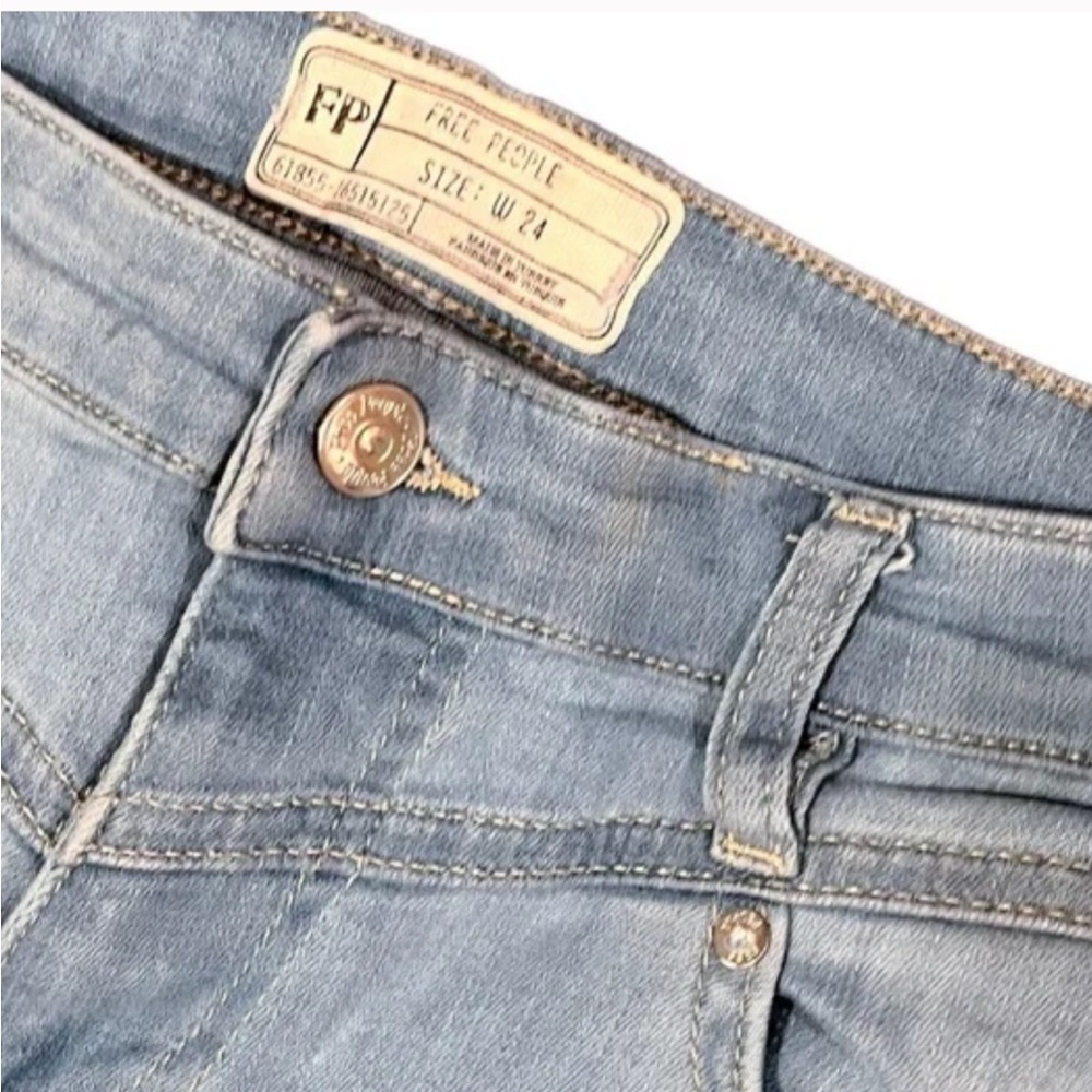 Free People Mara Skinny Jeans Light Wash Distressed Knee Size 25 Ankle - Picture 5 of 9